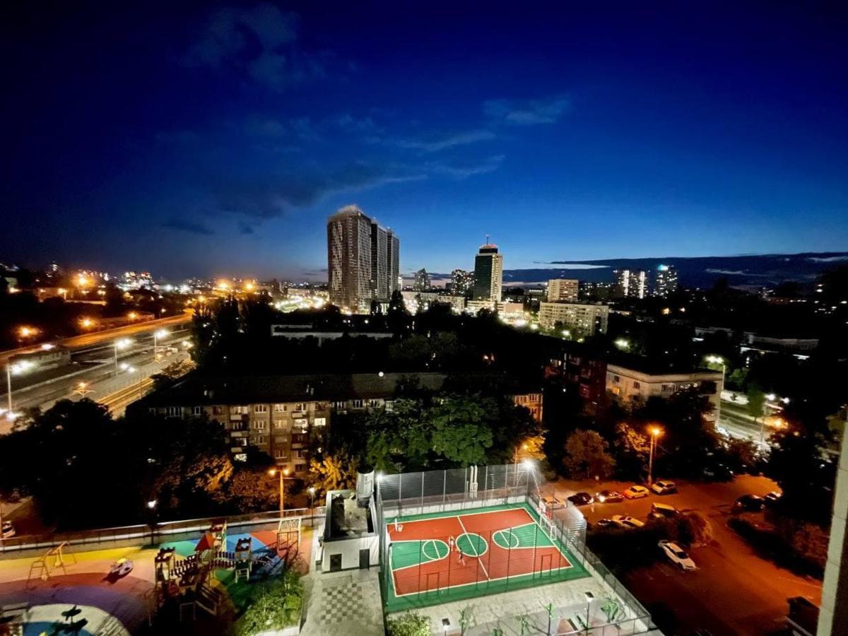 Victory Ecoloft Studios Киев Экстерьер фото