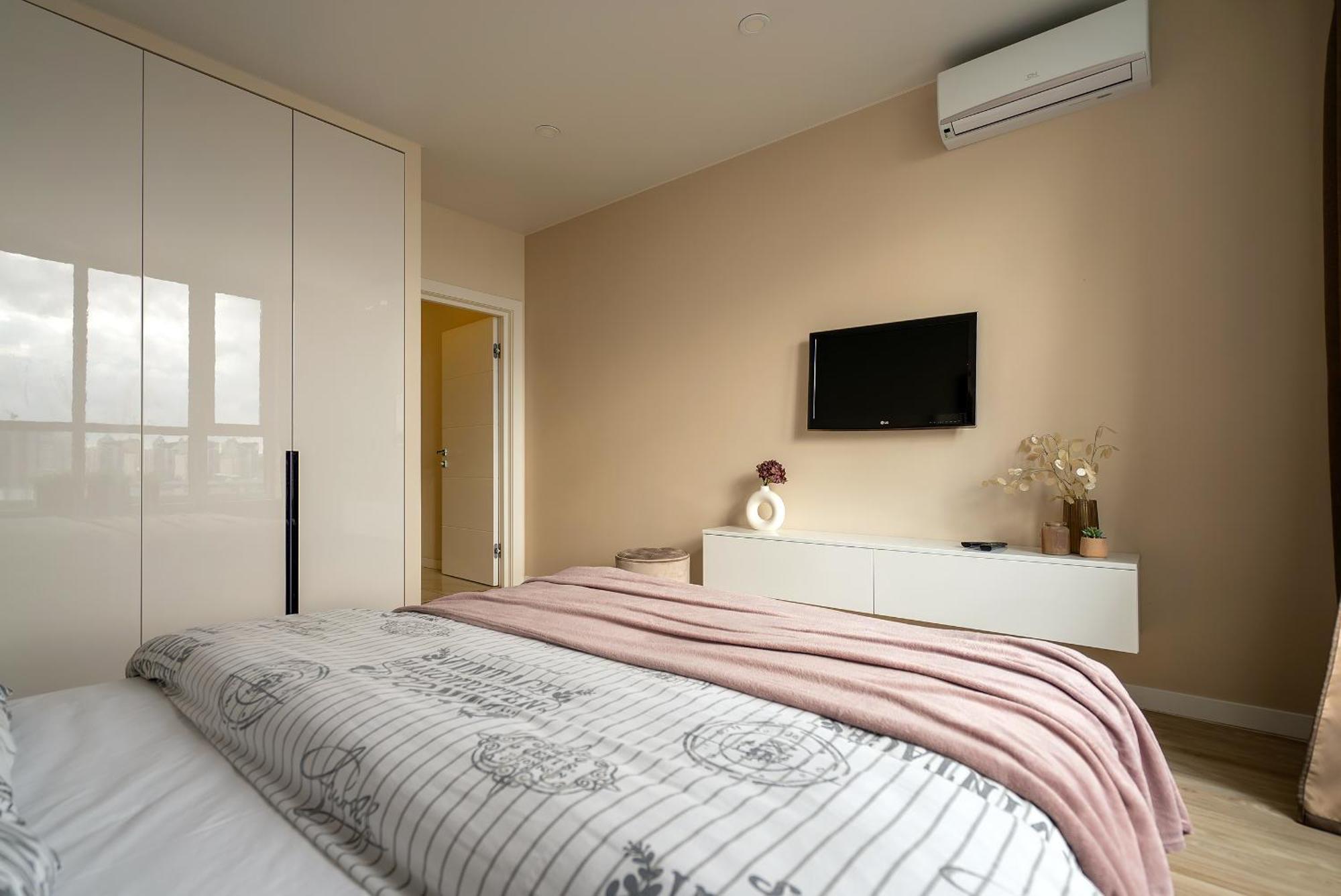 Victory Ecoloft Studios Киев Экстерьер фото